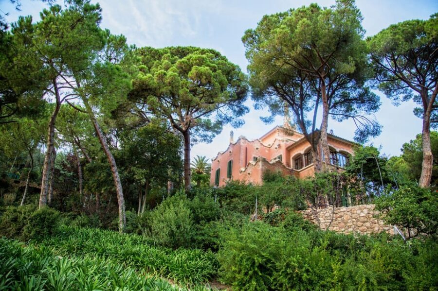 Barcelona: Park Güell and Gaudí House Museum Entry Ticket - Who should book this ticket?