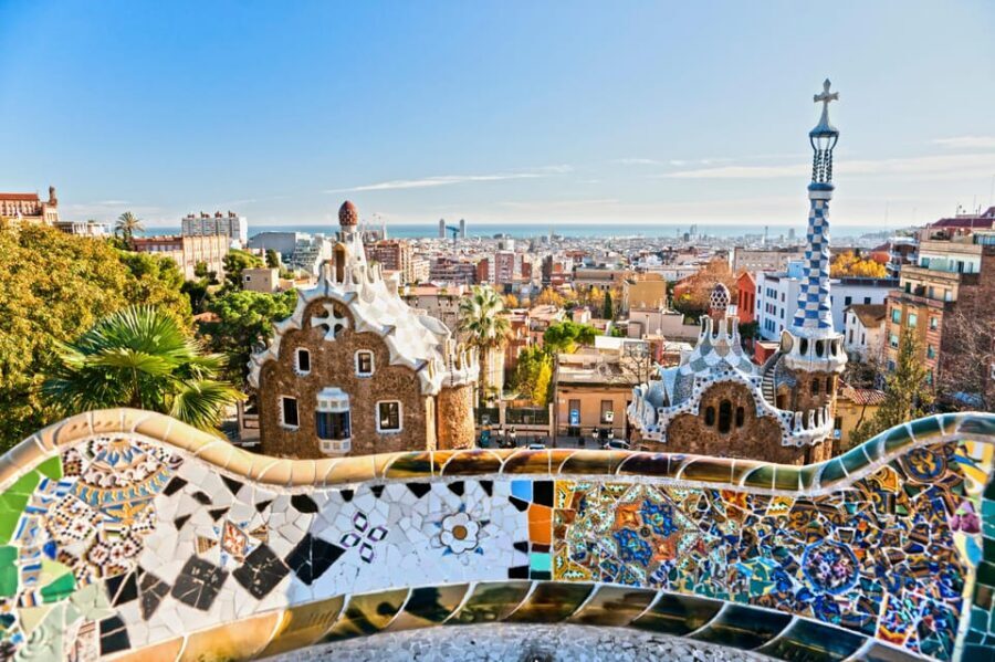 Barcelona: Park Güell and Gaudí House Museum Entry Ticket - Getting to Park Güell: choose the entrance that matches your energy