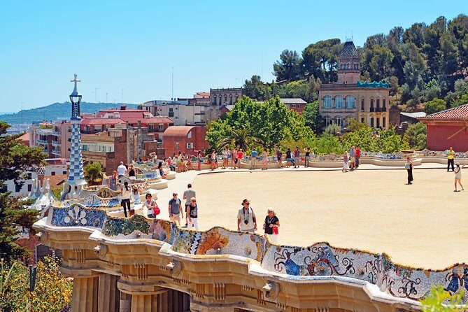 Barcelona: Park Guell Skip the Line Guided Tour - The planned 1 hour 15 minutes: how the time gets used