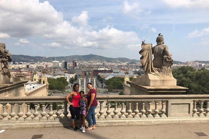 Barcelona Premium: Gothic, Montjuic, Sagrada Familia & Park Güell - Why This Barcelona Premium Tour Works So Well in a Limited Time Window