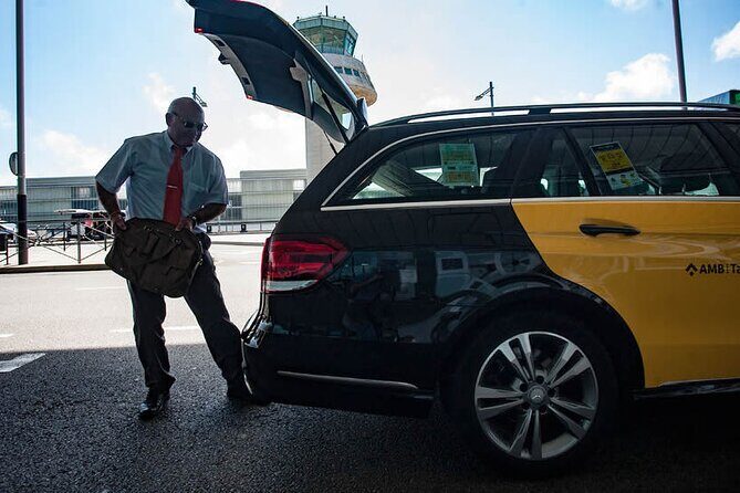 Barcelona Private Transfer from City Centre to Cruise Terminal - Communication and reliability: what to watch for