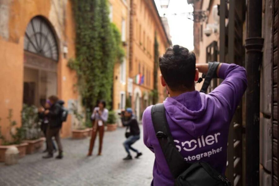 Barcelona: Professional Photoshoot Outside Sagrada Familia - Key things that make this Sagrada photoshoot work