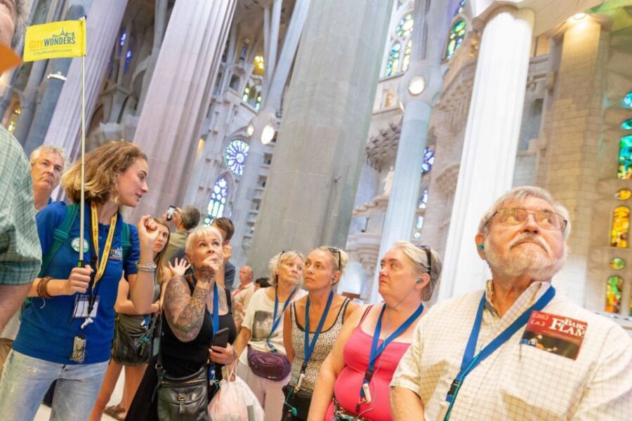 Barcelona: Sagrada Familia and Park Guell Combo Guided Tour - Price check: is $88 good value for two skip-the-line tickets?