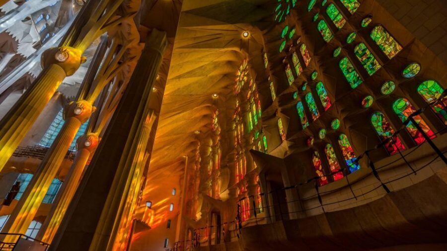 Barcelona: Sagrada Familia Fast Track Guided Tour - What’s Not Included (So You Don’t Feel Shortchanged)