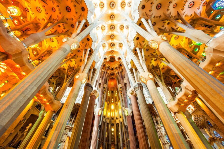 Barcelona: Sagrada Familia Priority Access Guided Tour - Price and value: is $58 for 1.5 hours a good deal?