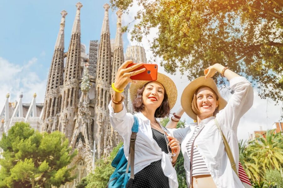 Barcelona: Sagrada Familia Skip-the-Line Guided Tour - The Nativity Façade First: Why the Stone Looks Alive