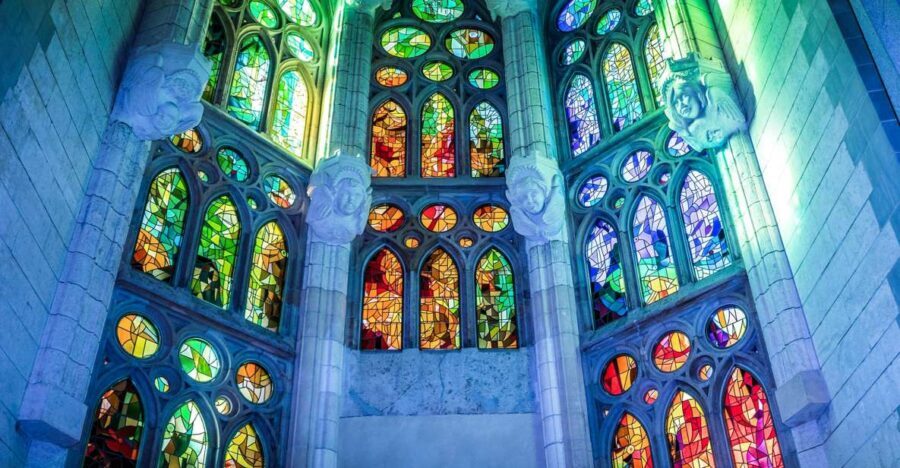 Barcelona: Sagrada Família Skip the Line Tour & Entry Ticket - The 75-Minute Guided Walk Inside Gaudí’s Masterpiece