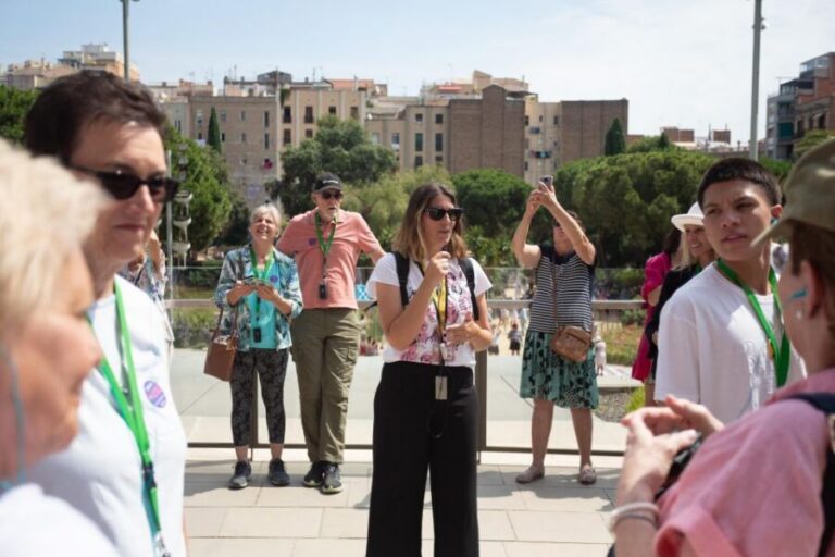 Barcelona: Sagrada Familia Small Group Guided Tour - Meeting at Kurz & Gut Gaudí: the part that decides everything