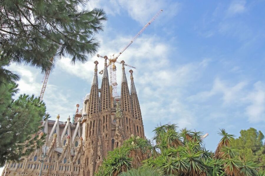 Barcelona: Sagrada Familia Tour with Optional Tower Access - Should you book Sagrada Familia with optional tower access?