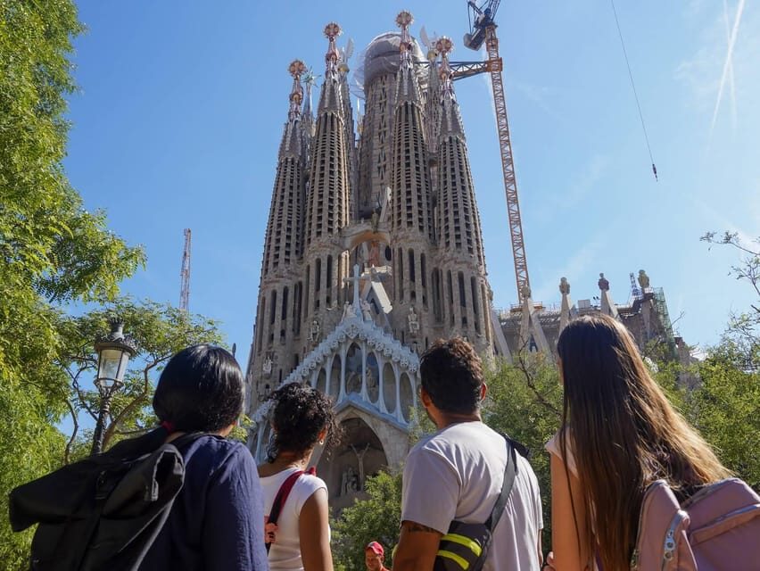 Barcelona: Sagrada Familia with Towers and Park Güell Tour - Who Should Book This Tour (and Who Might Prefer Something Else)