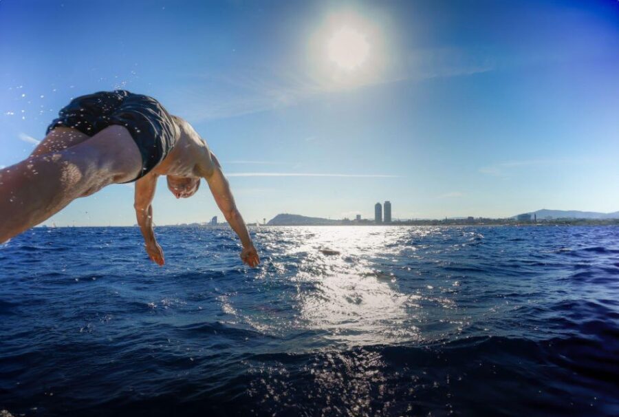 Barcelona: Sailing Tour with Vermouth and Drinks - From Port Olimpic to Open Water: The Feel of the Trip