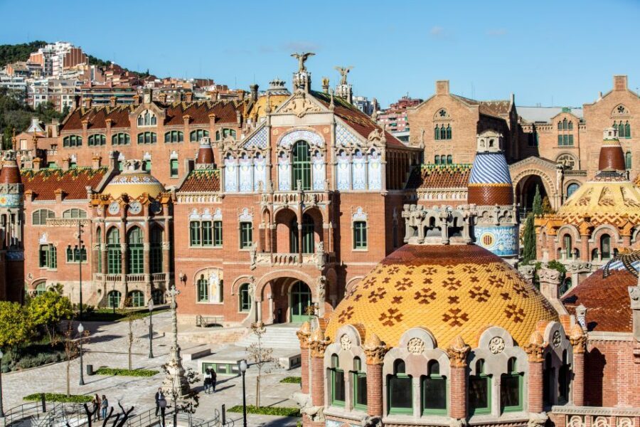 Barcelona: Sant Pau Recinte Modernista Entry Ticket - What to Look For in the Pavilions (Stained Glass, Mosaics, Sculptures)