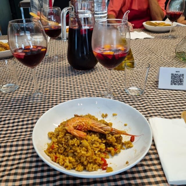 Barcelona: Seafood Paella ★Maestro★ & Tapas & Sangria - Price and value: is $71 fair for paella, tapas, and sangria?