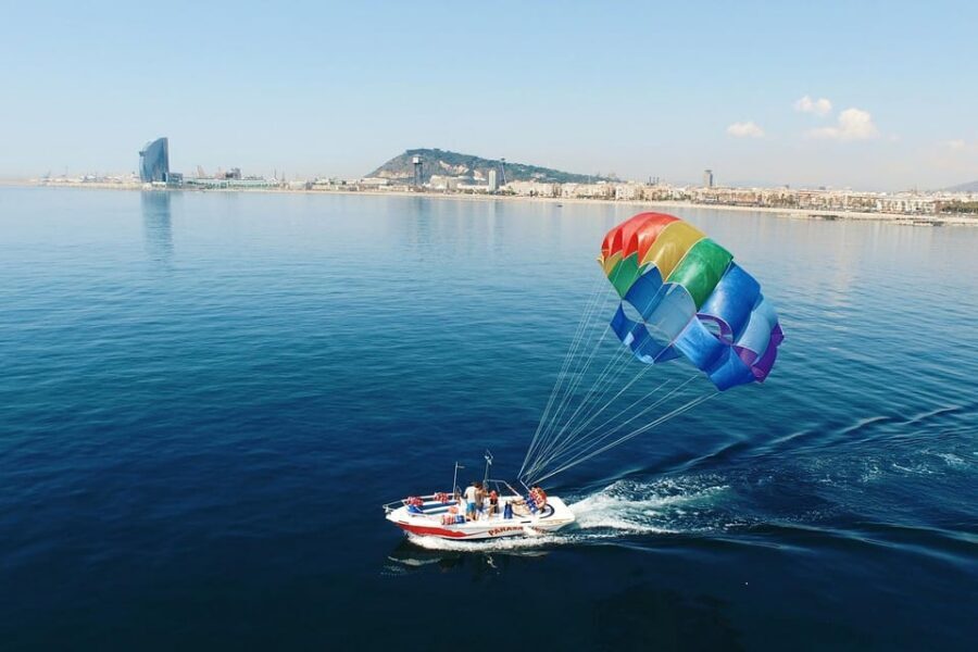 Barcelona: Small-Group Parasailing Experience - Safety Briefing and Instructor Confidence in the Sky