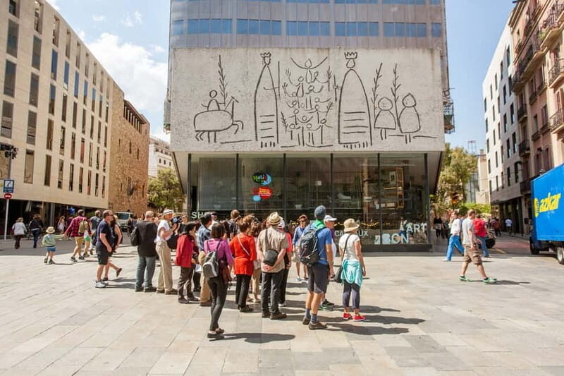 Barcelona: Small Group Picasso Tour with Picasso Museum - Key things you’ll notice on this Picasso walk