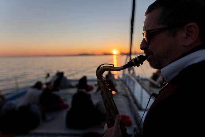 Barcelona Sunset Live Jazz Music Cruise - Quick hits before you sail