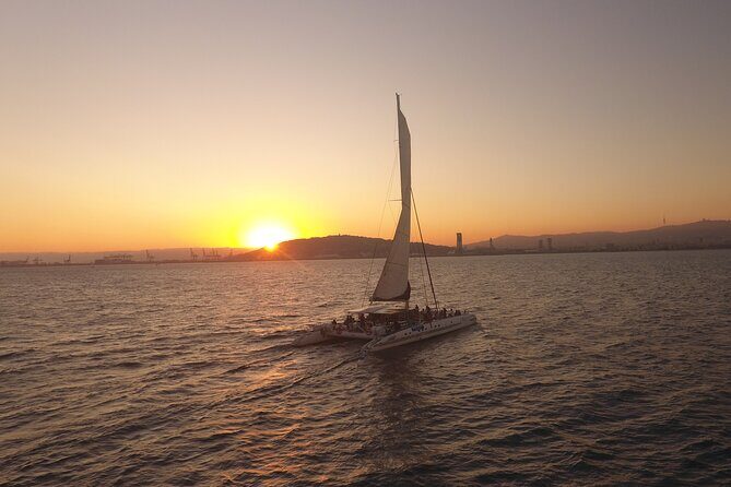 Barcelona Sunset Live Jazz Music Cruise - The Catamaran Orsom ride: stable, photo-friendly, and made for lingering