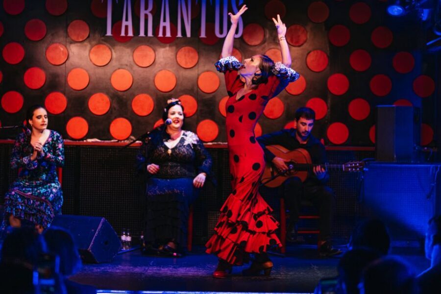 Barcelona: Tapas and Flamenco Experience - Should You Book This Barcelona Tapas and Flamenco Night?