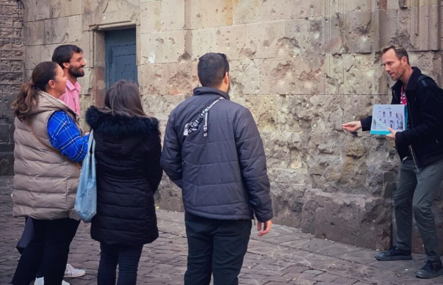 Barcelona: The Spanish Civil War Historical Walking Tour - “Scars” in the city: why this walk feels different from museum history