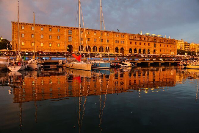 Barcelona Unique Sunset Sailing Experience with Tapas & Open Bar - Crew and Skipper: Why the Best Nights Feel Effortless