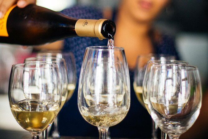 Barcelona With Locals: Wine and Tapas Private Tour - How tailoring usually plays out on the ground