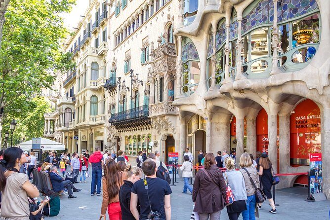 Best of Barcelona Excursion with Optional Attractions Tickets - La Sagrada Família: Exterior Orientation, Then Interior If You Add It