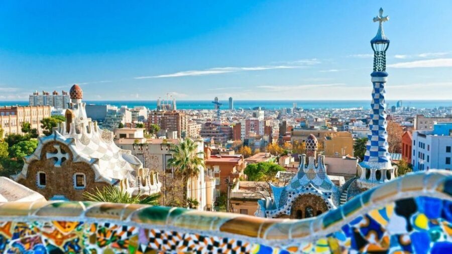 Best of Barcelona: Sagrada Familia & Park Guell with Pickup - Getting Your Feet Ready for the Gothic Quarter