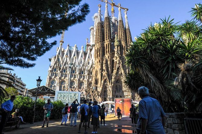 Best of Barcelona Shore Excursion & Sagrada Familia Skip the Line - What you’re paying for: price and value in plain terms