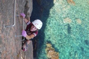 Costa Brava: Via Ferrata Cala del Molí - The route in plain language: initiation first, then the harder line