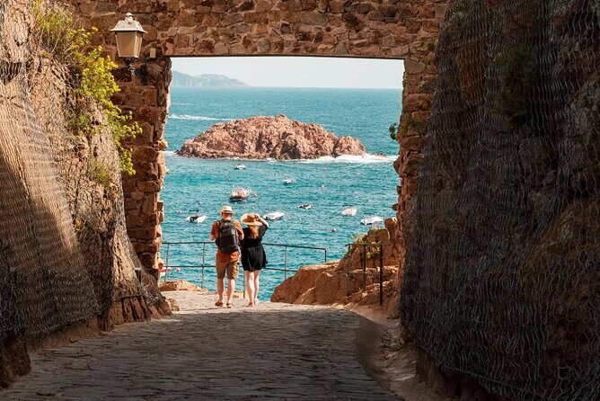Explore Costa Brava & Tossa de Mar Coastal Trails, Snorkel & Meal - Cami de Ronda: the coastal path that gives you the real Costa Brava feeling