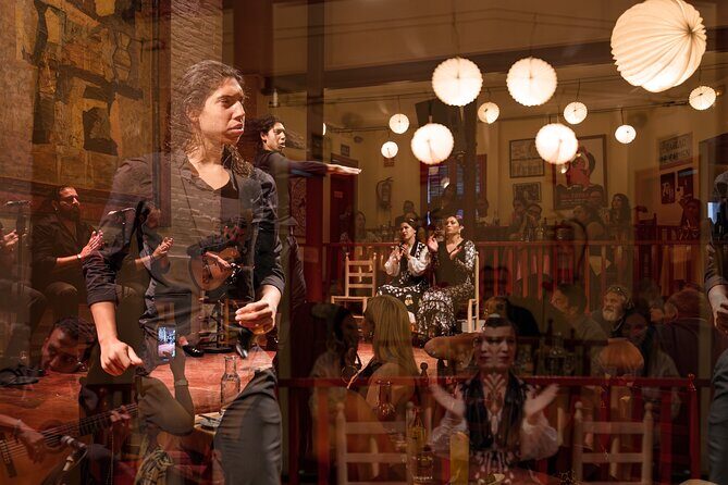 Flamenco Night at Tablao de Carmen with Tasting Menu or Dinner - Tablao de Carmen: A 1-Hour Flamenco Show With a Short Intermission