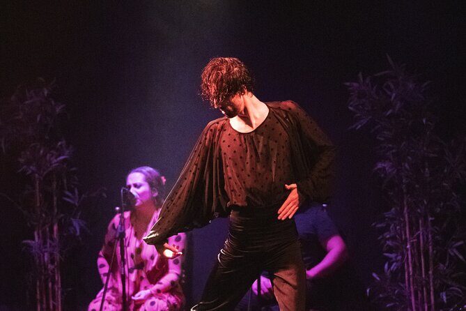 Flamenco Show Ticket at Theatre Barcelona City Hall - City Hall Theatre on Rambla Catalunya: getting there and finding the place