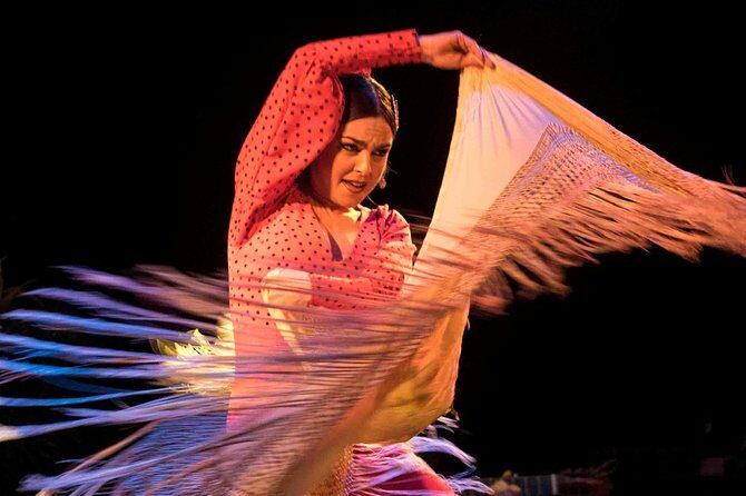 Flamenco Show Ticket at Theatre Barcelona City Hall - The 1-hour program: what you’re actually watching