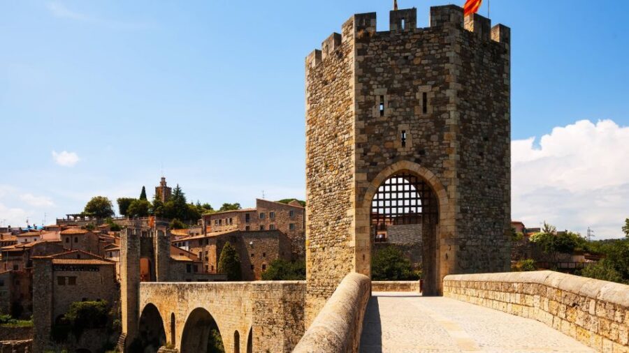 From Barcelona: Besalú & Medieval Towns Tour w/ Hotel Pickup - Besalú: The Medieval Headliner With a Romanesque Bridge and Jewish History