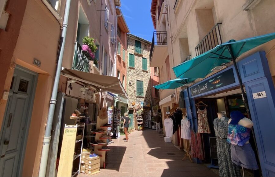 From Barcelona: Day Trip to France with Girona Visit - Key things to know before you go