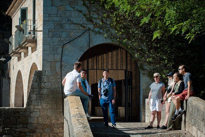 From Barcelona: 'Game Of Thrones' Small Group Tour in Girona - Getting Back to Barcelona: Easy End Point for Dinner Plans