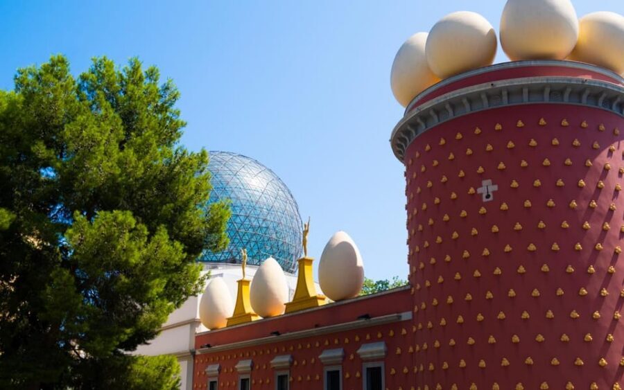 From Barcelona: Girona, Figueres, Dalí Museum, and Cadaqués - Figueres: the Dalí Theatre-Museum as a full surreal world