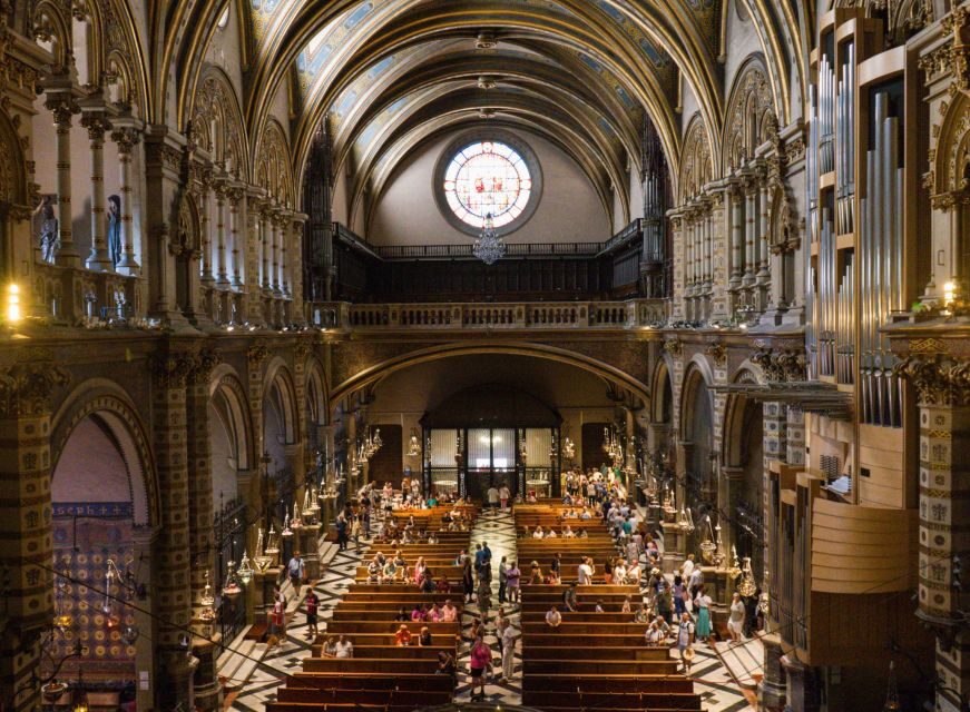 From Barcelona: Half-Day Montserrat Experience - Quick tips to make your 2 hours count