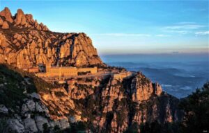 From Barcelona: Montserrat Monastery, Easy Hike, Cable Car - Getting There Smoothly: Passeig de Gràcia and the Van Ride
