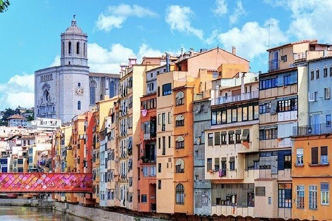 From Barcelona: Private Girona and Figueres with Dali Museum Tour - Dali.Joyas: the jewelry exhibition that turns symbols into wearable art