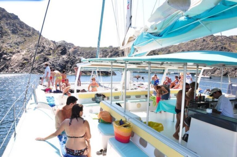 From Roses: Sailing Catamaran Cruise to Medes Islands - Sailing the Costa Brava: Bay of Roses, Estartit, and Montgrí Views
