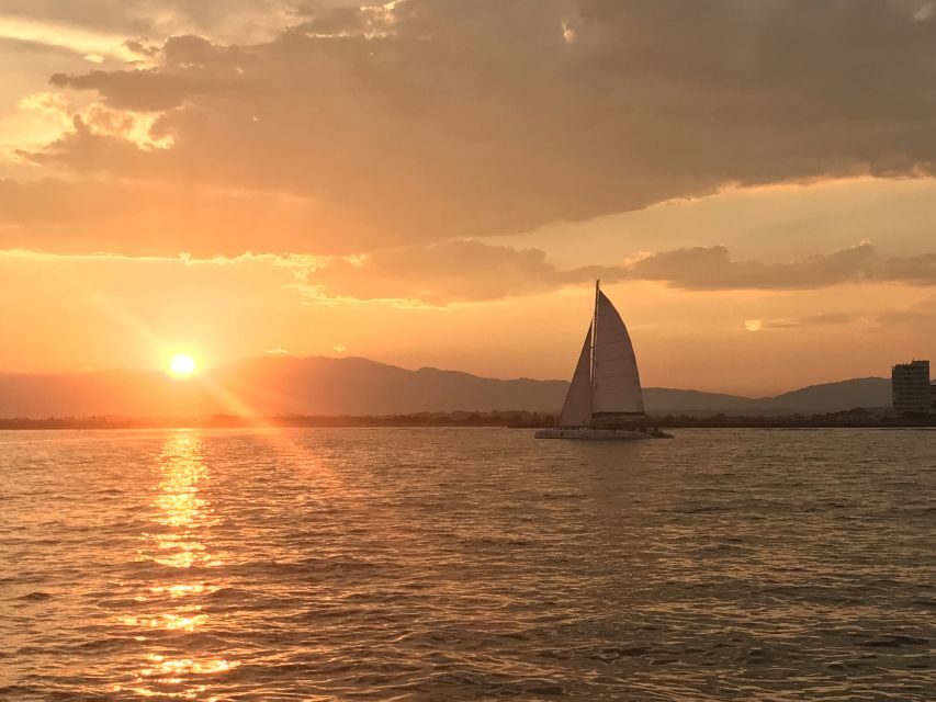 From Roses: Sunset Catamaran Cruise - A 1.5-hour Sunset Cruise That Works When Time Is Tight