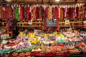 From Salou: Barcelona City Center Tour - Plaza de Catalunya and La Rambla: your first real Barcelona fix