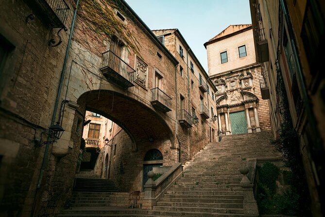 Girona, Costa Brava and Medieval Village from Barcelona - Girona’s Medieval Center: Cathedral, El Call, and the Eiffel Iron Bridge