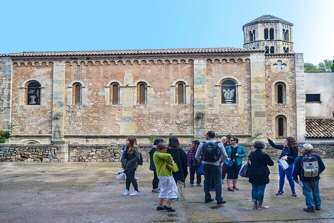 Girona Full Day Tour from Barcelona - Jewish Quarter Walks: Cobblestones, Scale, and Quiet Details