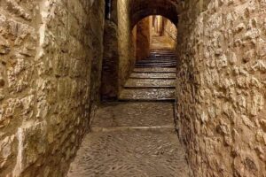 Girona History and Legends Tour Small Group from Girona - Medieval and Jewish Quarters: Cathedral Views, Walls, and Legends