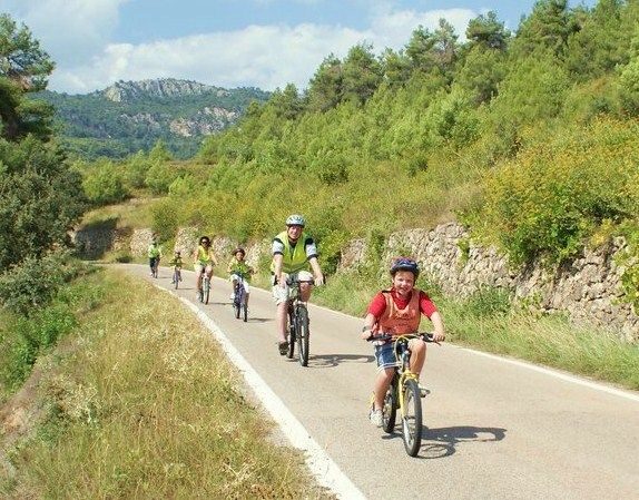 Half-Day Bike Tour from Salou - First You Get Pulled Out of Salou and Up Into the Hills