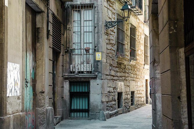 Jewish Walking Tour Barcelona by Expert Jewish Guide 2h - Key things to know before you go
