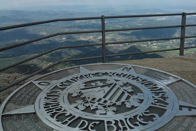Montserrat Monastery Small Group or Private Tour Hotel pick-up - Small-group touring with up to 8 people: why it works on Montserrat
