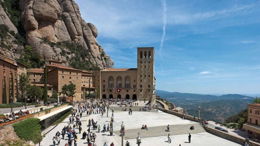 Montserrat: Morning or Afternoon Half-Day Trip with Pickup - Small group of 8 and guides like Ramon, Javi, and Alex